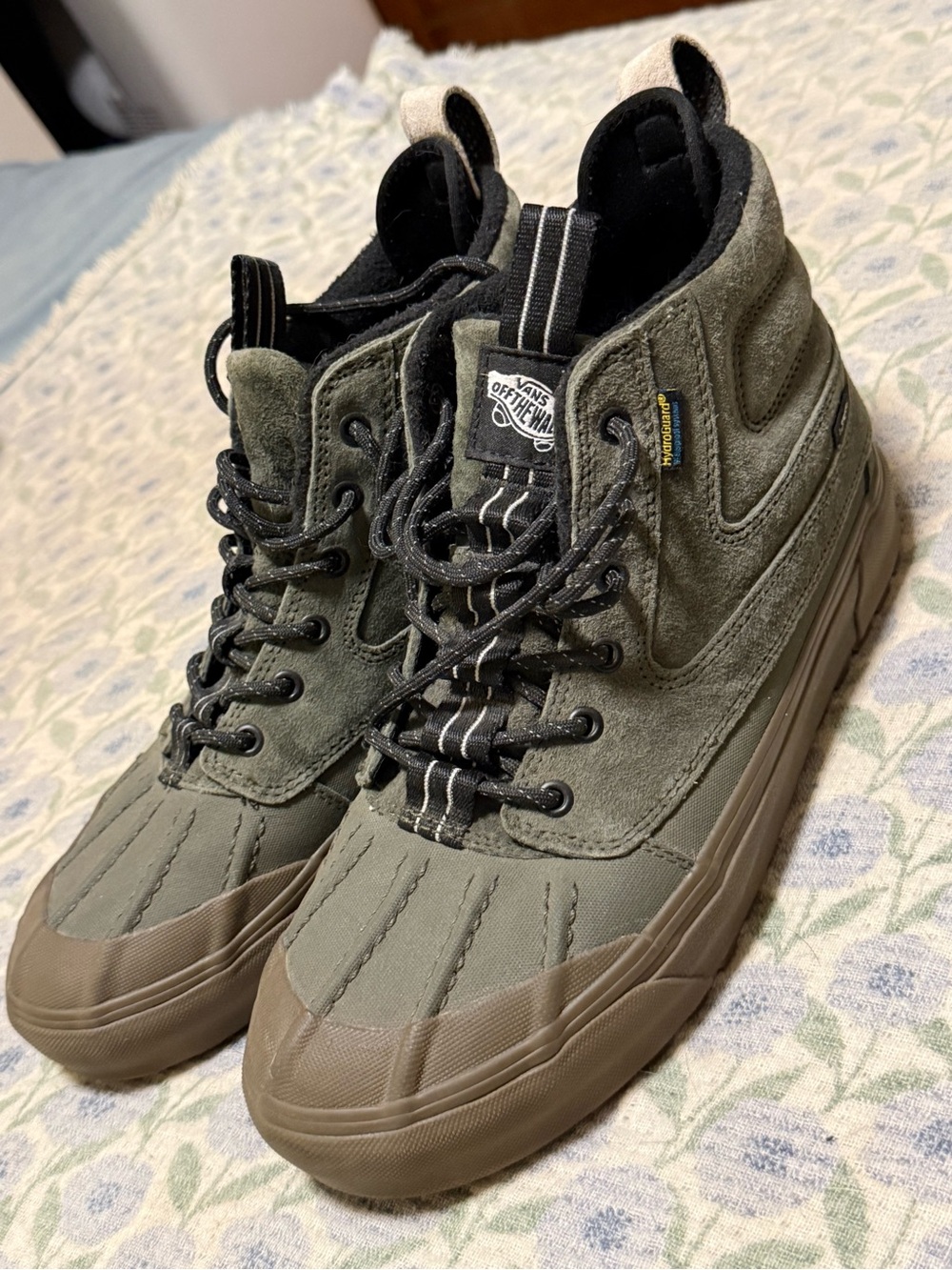 Vans Sk8-Hi Del Pato MTE-2 boots waterproof, snow rain Men’s Women’s
